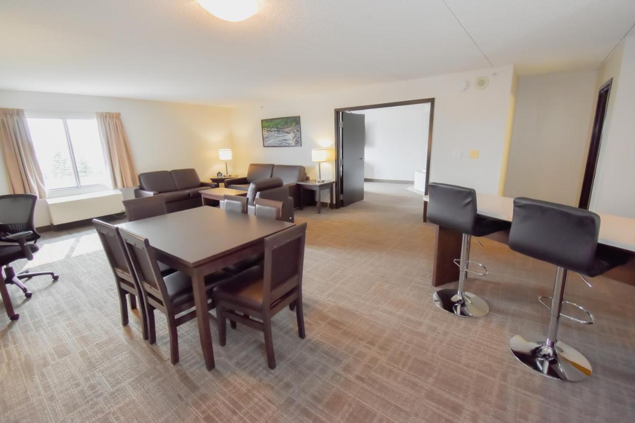 וויניפג Canad Inns Destination Centre Club Regent Casino Hotel מראה חיצוני תמונה