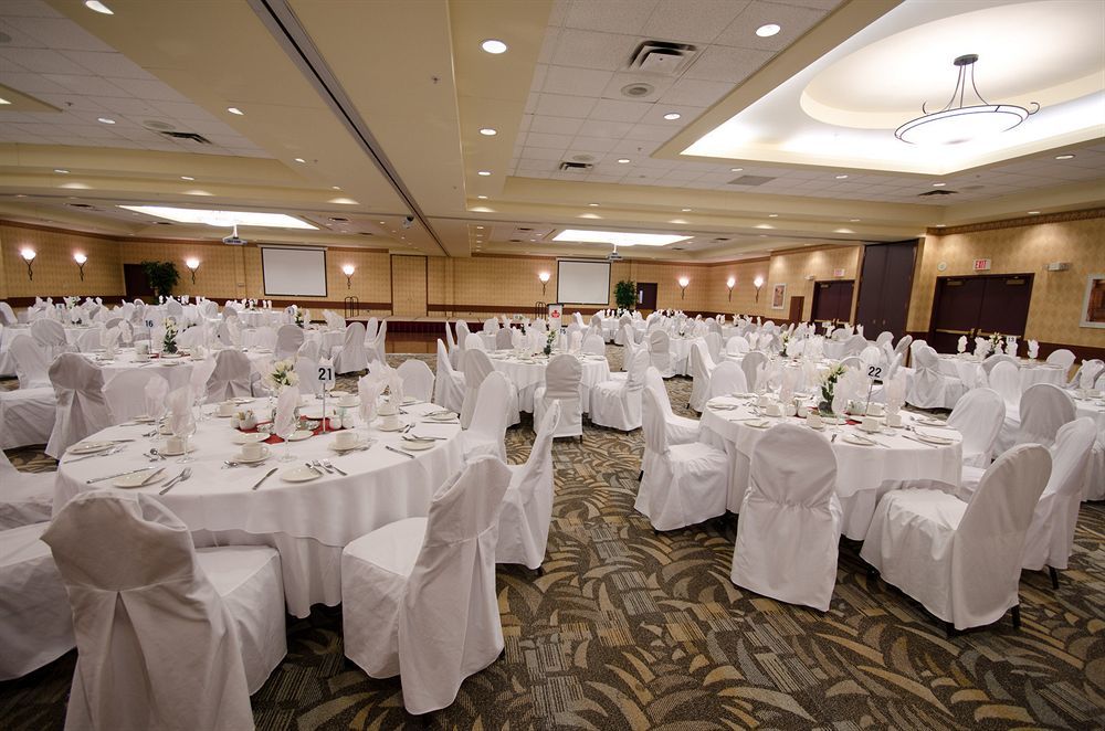 וויניפג Canad Inns Destination Centre Club Regent Casino Hotel מראה חיצוני תמונה